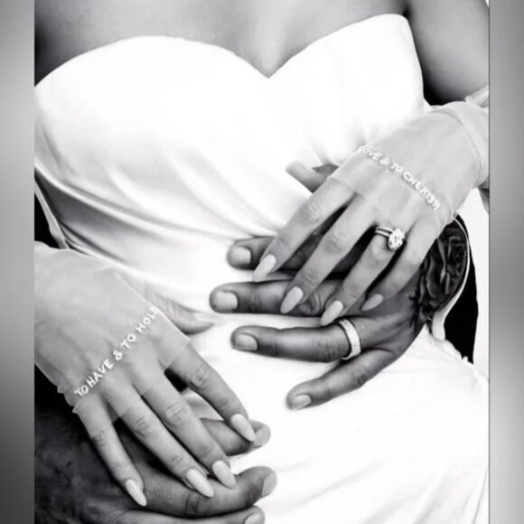 Wedding Gloves - Picture 3 of 6